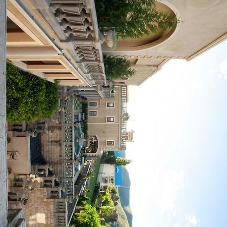Il Castello Hotell Clarens Eksteriør bilde