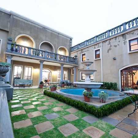 Il Castello Hotell Clarens Eksteriør bilde