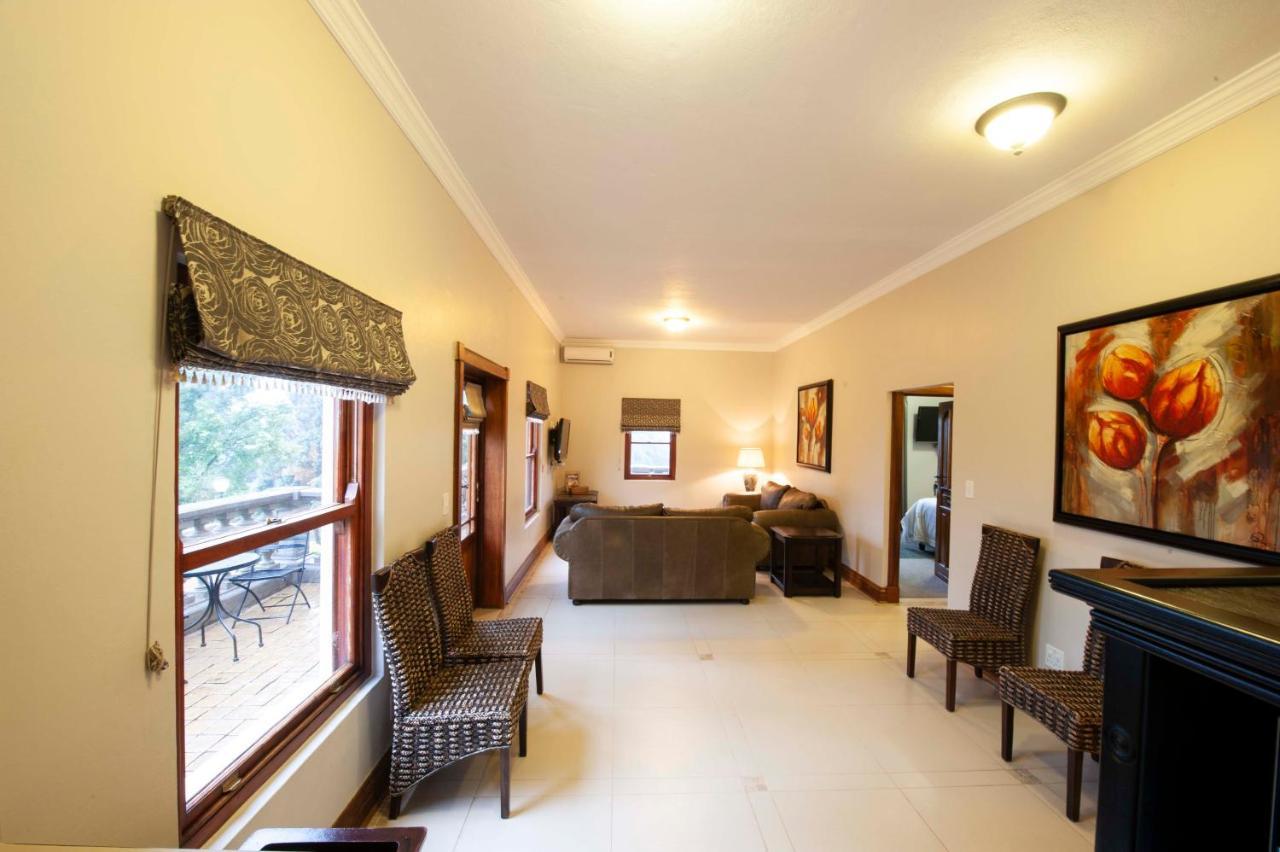 Il Castello Hotell Clarens Eksteriør bilde