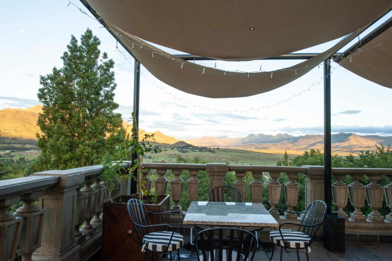 Il Castello Hotell Clarens Eksteriør bilde
